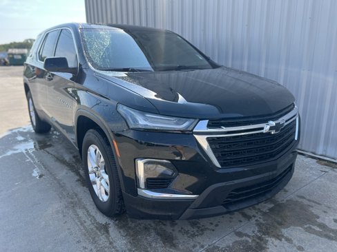 Used 2023 Chevrolet Traverse LS image 7