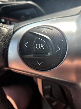 Used 2012 Ford Focus SE w/ SE Sport Pkg image 18