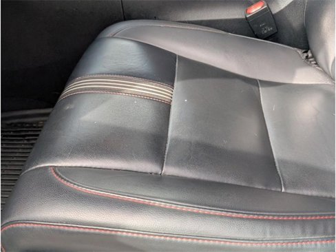 Used 2019 Toyota Highlander SE image 25