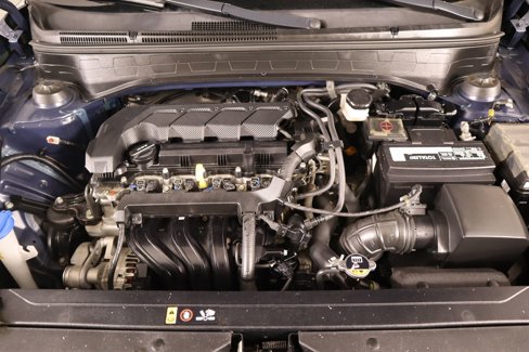 Used 2022 Hyundai Venue Limited image 20