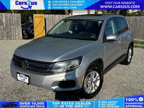 Used 2013 Volkswagen Tiguan S image 1