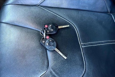 Used 2016 Ford Focus SE w/ Equipment Group 201A image 10