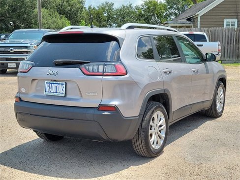 Used 2019 Jeep Cherokee Latitude w/ Popular Appearance Group image 36