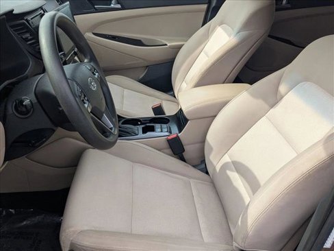 Used 2017 Hyundai Tucson SE image 15