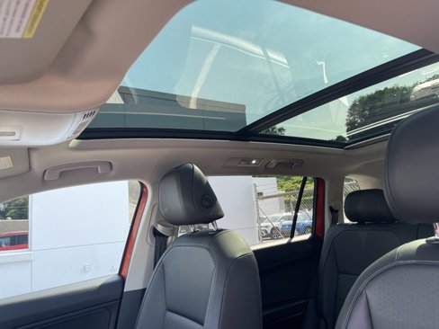 Certified 2019 Volkswagen Tiguan SEL w/ 3rd Row Seat Package image 19