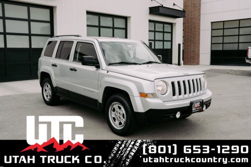 Used 2013 Jeep Patriot Sport image 1