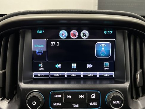 Used 2015 Chevrolet Colorado Z71 image 18