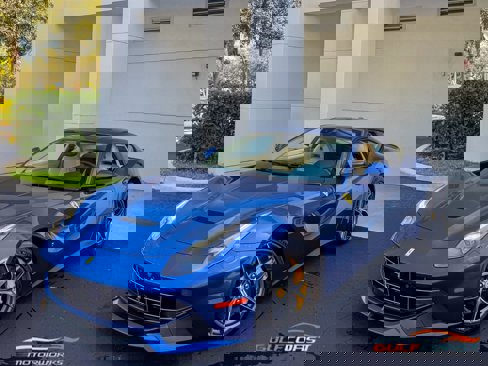 Used 2015 Ferrari F12 Berlinetta image 8