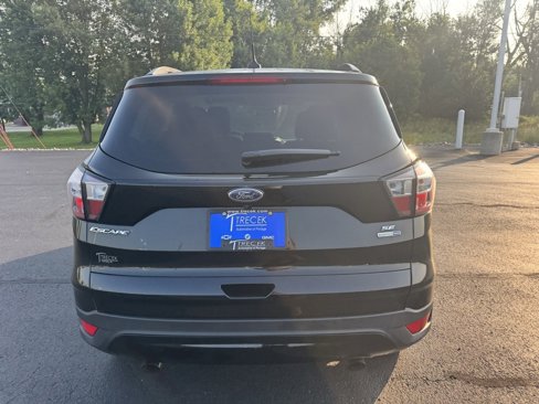Used 2018 Ford Escape SE w/ SE Sport Appearance Package image 6