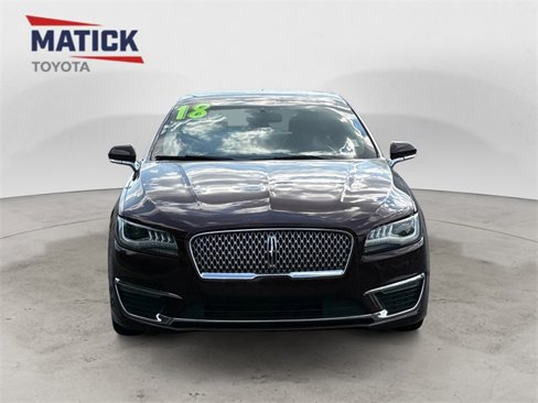 Used 2018 Lincoln MKZ Premiere image 2