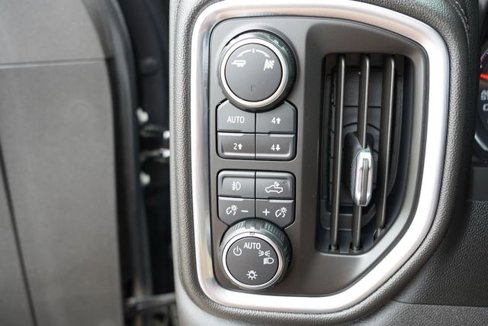 Used 2019 Chevrolet Silverado 1500 LT Trail Boss w/ Convenience Package image 25