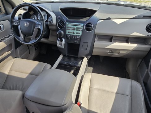 Used 2011 Honda Pilot EX-L image 17
