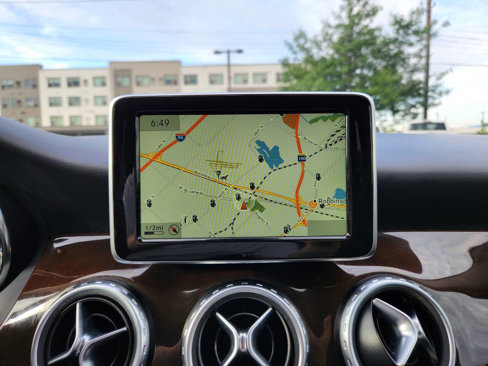 Used 2015 Mercedes-Benz GLA 250 4MATIC w/ Multimedia Package image 25
