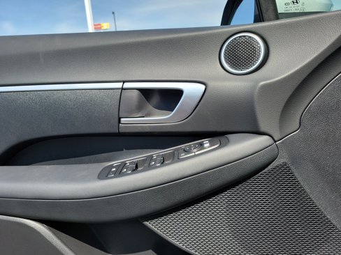 New 2025 Hyundai Sonata SE image 13