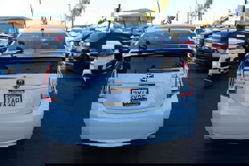 Used 2014 Toyota Prius Two image 6