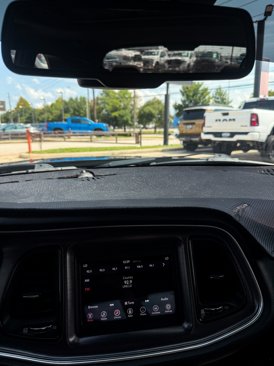 Used 2018 Dodge Challenger SXT w/ Driver Convenience Group image 13
