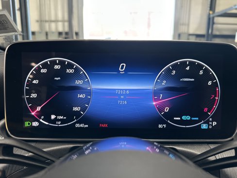 Certified 2022 Mercedes-Benz C 300 4MATIC Sedan image 18