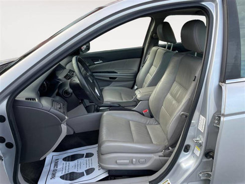 Used 2010 Honda Accord EX-L image 10