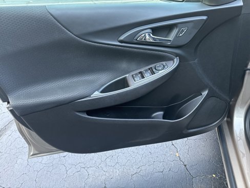 Certified 2022 Chevrolet Malibu LS image 8