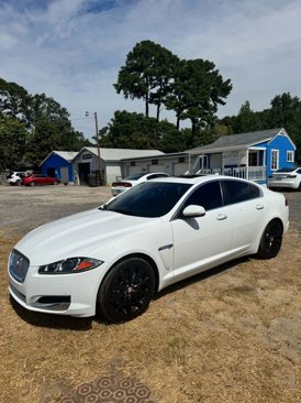Used 2015 Jaguar XF Portfolio image 3