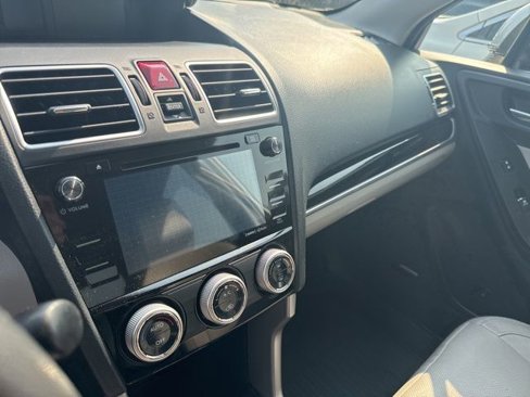 Used 2017 Subaru Forester 2.5i Limited image 16
