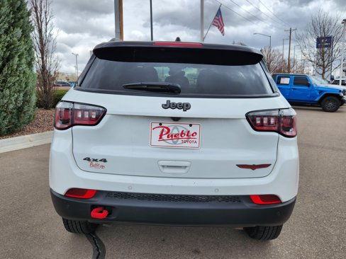 Used 2024 Jeep Compass Trailhawk image 12