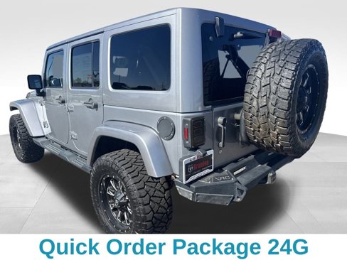Used 2015 Jeep Wrangler Unlimited Sahara w/ Max Tow Package image 5