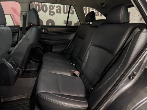 Used 2018 Subaru Outback 2.5i Limited image 22