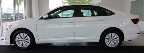 Used 2019 Volkswagen Jetta S w/ Driver Assistance Package image 2
