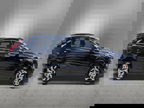 Used 2019 Cadillac XT4 Luxury image 6