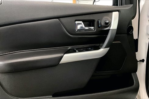 Used 2013 Ford Edge SEL image 23