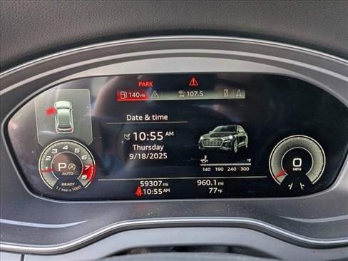 Used 2021 Audi Q5 Prestige image 12