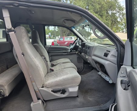 Used 1999 Ford F350 Lariat image 19
