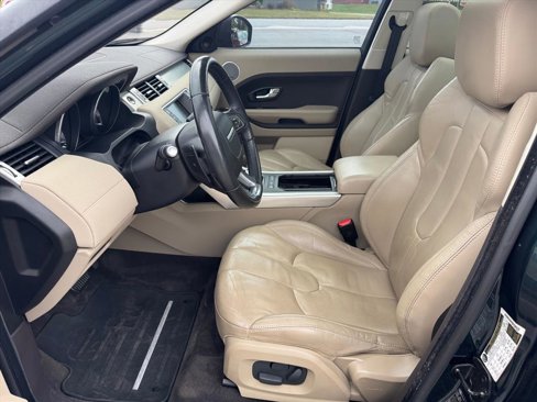 Used 2015 Land Rover Range Rover Evoque Pure Plus image 9