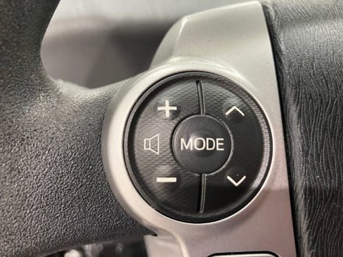 Used 2012 Toyota Prius V Five image 26