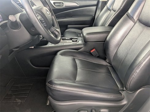Used 2020 Nissan Pathfinder SL image 13