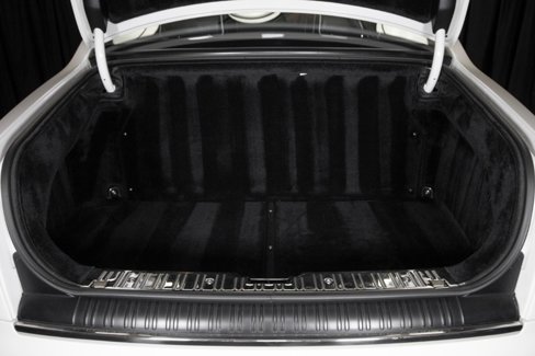 Used 2013 Rolls-Royce Phantom Sedan image 75