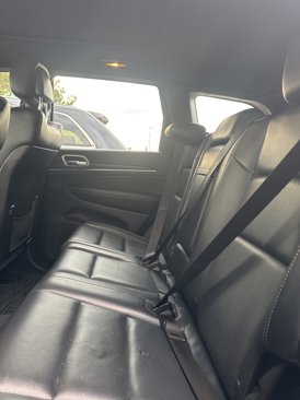 Used 2015 Jeep Grand Cherokee Limited w/ Luxury Group II image 5
