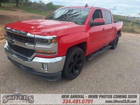 Used 2017 Chevrolet Silverado 1500 LT w/ All Star Edition image 3