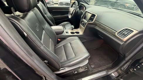 Used 2014 Jeep Grand Cherokee Overland image 33