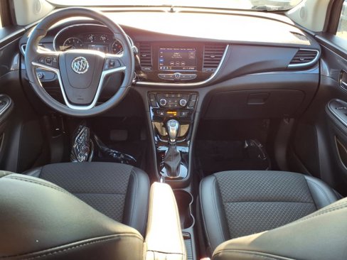 Used 2022 Buick Encore Preferred w/ Safety Package image 7
