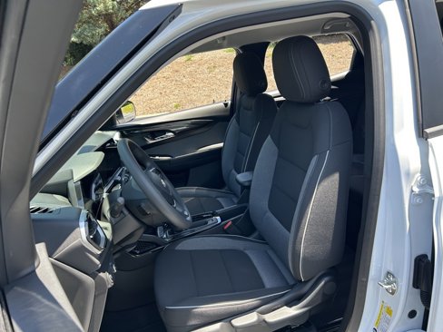New 2026 Chevrolet TrailBlazer LS w/ LS Convenience Package image 28