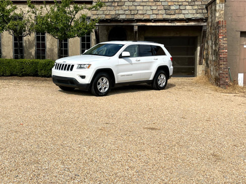 Used 2014 Jeep Grand Cherokee Laredo w/ Quick Order Package 23E image 3