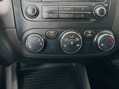 Used 2016 Kia Forte LX image 14