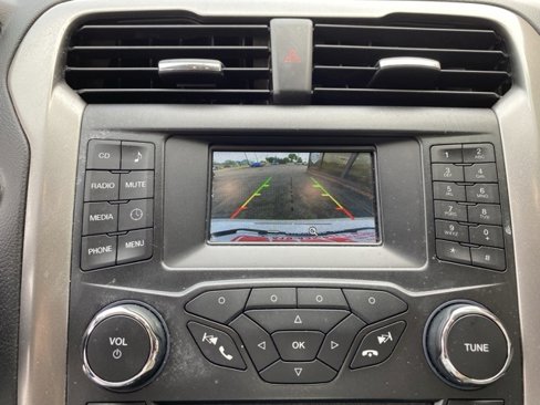 Used 2018 Ford Fusion S image 25