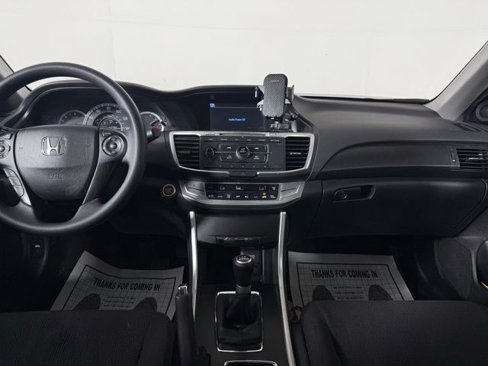 Used 2013 Honda Accord EX image 29