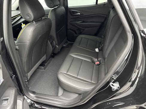 New 2025 Chevrolet Trax ACTIV image 27