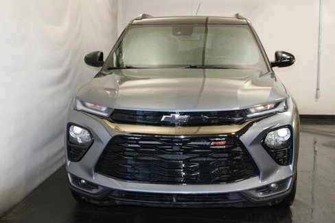 Used 2021 Chevrolet TrailBlazer RS w/ Technology Package image 3