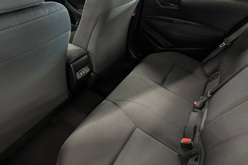 Used 2024 Toyota Corolla LE image 12