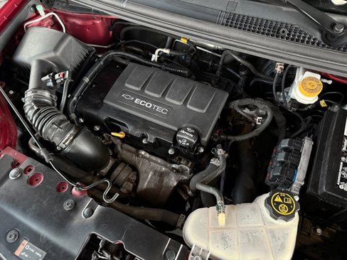 Used 2020 Chevrolet Sonic LT w/ Convenience Package image 48